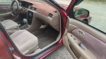 camry 1998: Toyota Camry: 1998 г., 2.2 л, Автомат, Бензин, Седан — 8