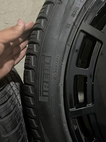 lider disk type 1 per page 40: Range Rover üçün tam komplekt disklər və təkərlər - Disklər: orijinal — 4