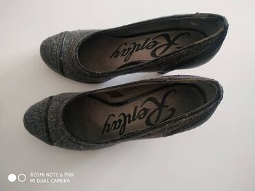 Туфли 35.5, цвет - Серый