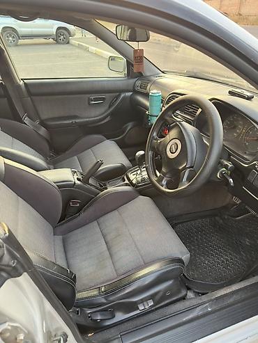 2001: Subaru Legacy: 2001 г., 2 л, Автомат, Бензин, Седан — 10