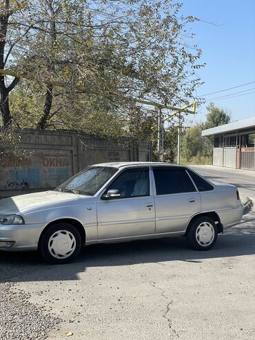 Daewoo: Daewoo Nexia: 2010 г., 1.5 л, Механика, Бензин, Седан — 17