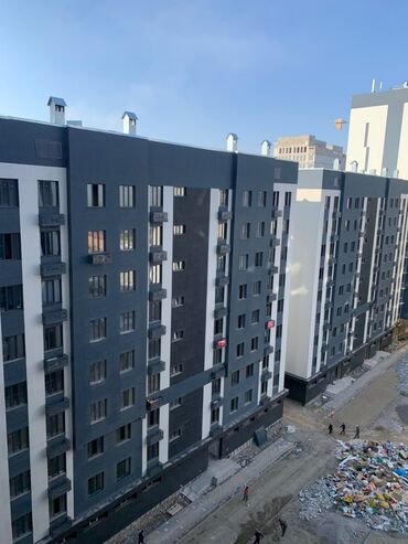 номера в иссык куле: 2 бөлмө, 60 кв. м, Элитка, 4 кабат, ПСО (өзү оңдоп түзөтүп бүтүү үчүн)