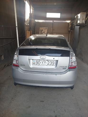 maşın buferi: Toyota Prius: 1.5 l | 2006 il Hetçbek — 1