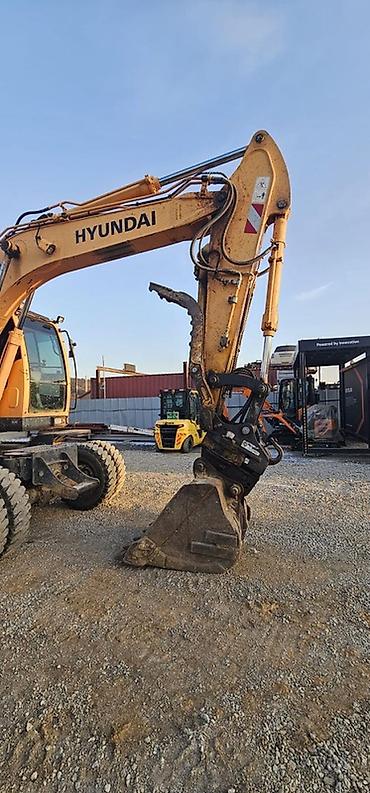 Экскаваторы: Экскаватор, Hyundai, 2013 г., Колесный — 14