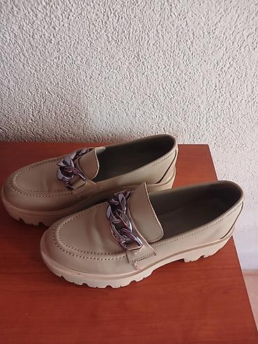 c.a.n.d.a collection: Ženske mokasine sa debelim đonom i lancem - Model: mokasine sa — 3