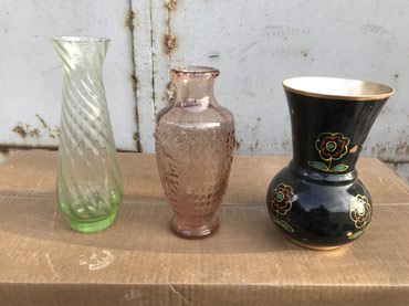 ваза прозрачная: Продаю вазы, цена за 1 шт- 300 сом