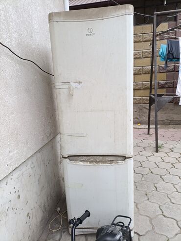 Другая бытовая техника: Продается холодильник INDESIT у холодильника не работает мотор at lalafo.kg Другая бытовая техника: Продается холодильник INDESIT у холодильника не работает мотор