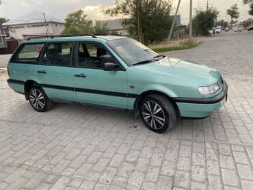 машина смитта: Volkswagen Passat: 1994 г., 1.8 л, Механика, Бензин, Универсал