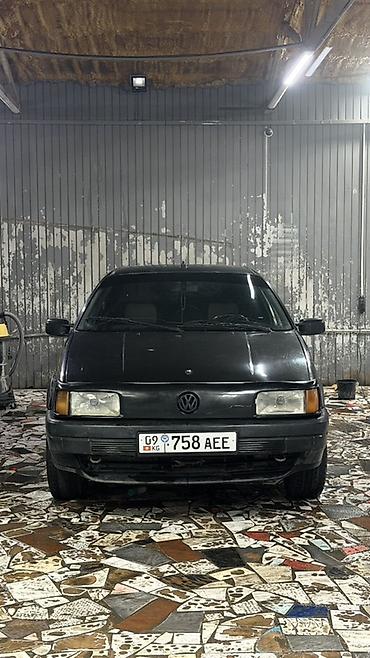 cd 70: Volkswagen Passat: 1990 г., 1.8 л, Механика, Бензин, Седан — 6
