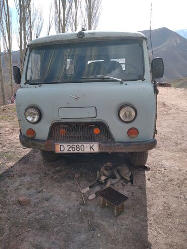 УАЗ: УАЗ 469: Механика, Бензин