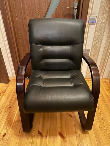 Dolablar: Kreslo, Süni dəri