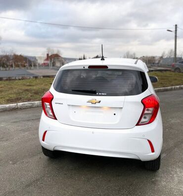 Chevrolet: Chevrolet Spark: 2018 г., 1 л, Вариатор, Бензин, Хэтчбэк — 8