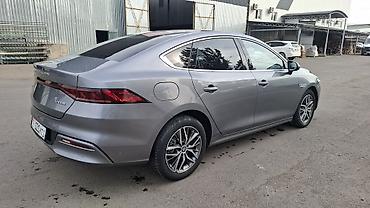 BYD: BYD Qin: 2023 г., Электромобиль, Седан — 5