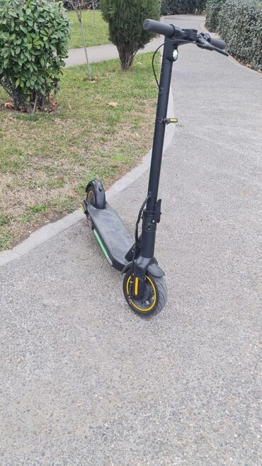 Giroskuterlər: İşlənmiş Giroskuter 9", ≤ 250 Vt, > 35 km/s