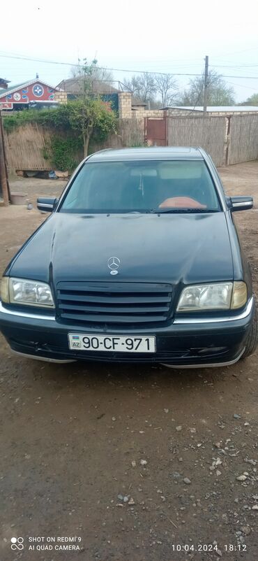 Автозапчасти: Mercedes-Benz C-Class sedan - Kuzov: 4 qapılı sedan, qara rəng -