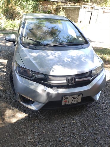 машину фит: Honda Fit: 2016 г., 1.5 л, Вариатор, Бензин, Седан