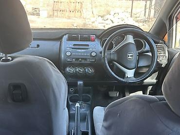 fit mator: Honda Fit: 2001 г., 1.3 л, Вариатор, Бензин, Хэтчбэк — 5