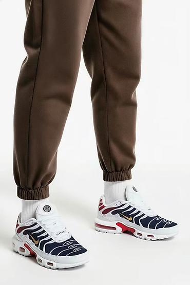 Patike: AKCIJA MART MESEC sve TN patike 3400 din 
pb — 5