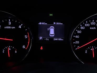 Kia: Kia Carnival: 2018 г., 2.2 л, Автомат, Дизель, Минивэн — 10