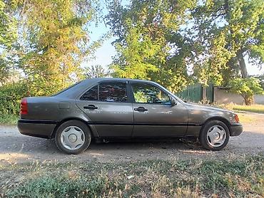ml 163: Mercedes-Benz C-Class: 1994 г., 1.8 л, Автомат, Бензин, Седан — 5