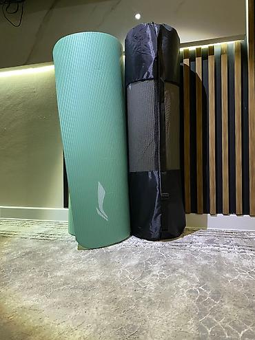 Другое для спорта и отдыха: Характеристики: • Тип: Каремат • Бренд: LI-NING • Размеры: 183*80 — 14