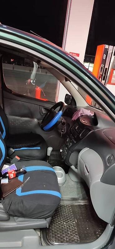 bruce r2: Toyota Yaris Verso: 2000 г., 1.5 л, Механика, Бензин, Минивэн — 7