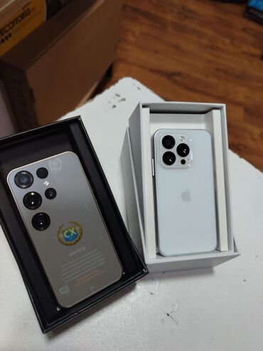 z flip 6: Mini smartfon – kompakt gövdədə tam funksionallıq - Korpus: metal