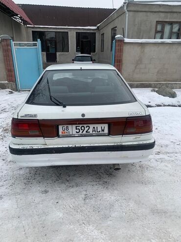 Mazda: Mazda 626: 1989 г., 2 л, Механика, Бензин, Хэтчбэк