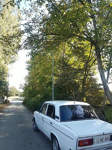 mercedes c240 yanacaq serfiyyati: VAZ 2106, ağ rəng, sedan kuzov. Xüsusiyyətlər: - 4 qapı, 5 oturacaq - — 4