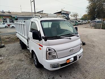mercedesbenz 818: Hyundai Porter II — компактный грузовой автомобиль с высокой грузовой — 3