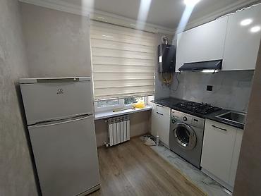 Uzunmüddətli kirayə mənzillər: KİRAYƏ ! Neftçilər metrosuna piyada 3 dəq məsafə 5 mərtəbəli binanın 3 — 5