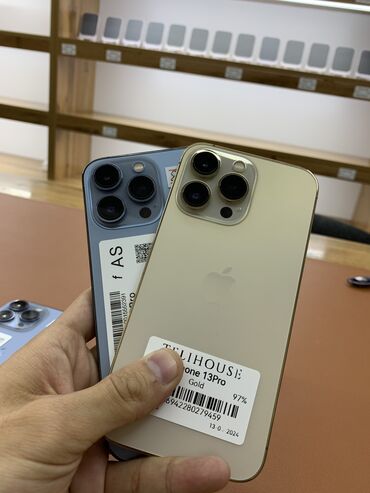 apple 5s gold: IPhone 13 Pro, Б/у, 256 ГБ, Золотой, Защитное стекло, Чехол, Кабель, 95 %