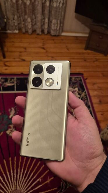 Infinix: Infinix Note 40 Pro, 256 GB, rəng - Gümüşü, Sensor, Simsiz şarj — 1