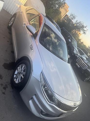 хоида аккорд: Kia K5: 2017 г., Газ — 2