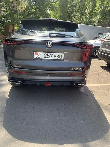 byd e1: Changan Uni-Z: 2025 г., 1.5 л, Робот, Бензин, Кроссовер — 4