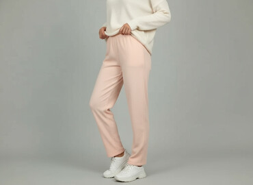 new yorker krótkie spodenki dresowe: Material trousers for women, size L