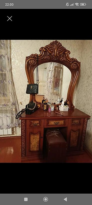 yataglar: Klassik üslubda yataq otağı mebel dəsti, 2 si birlikde 150 azn, real — 2