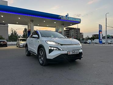 mini ev: Honda : 2022 г., 2.9 л, Вариатор, Электромобиль, Кроссовер — 3
