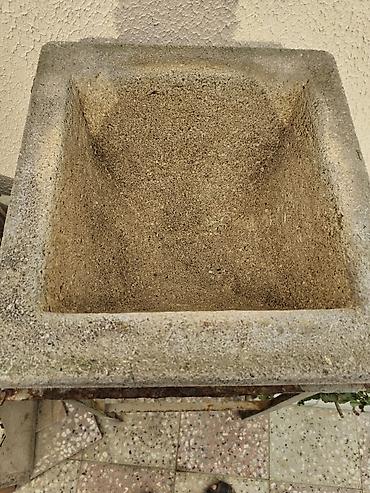 beton direk: Beton məhləli əl yuma/utility lavası (dayaqla) - Material: qalın — 2