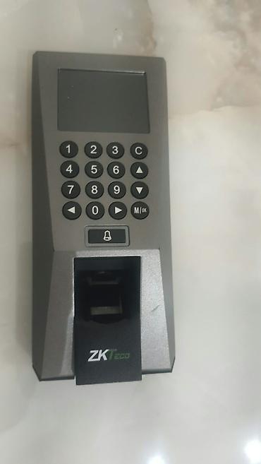 ZKTeco barmaq izi, kart və şifrə ilə giriş nəzarət cihazı -