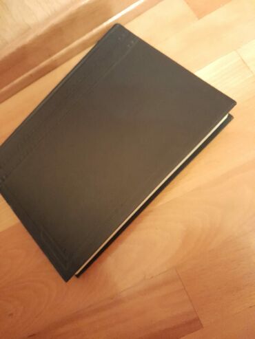 Digər kitablar və jurnallar: Сказки (все сказки в 2-х книгах). Есть ещё детские книги. Чтобы — 1