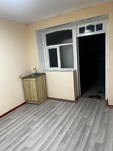 ош рынак: Сдается помещение для офиса и на жилья 
В центре г Ош ул Новаи — 1