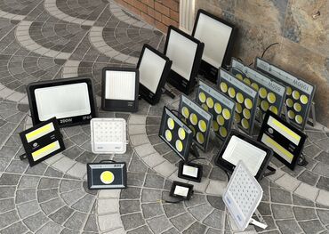 Projektorlar: Suya və toza qarşı tam qorumalı olan (İP) projektorların topdan və — 11