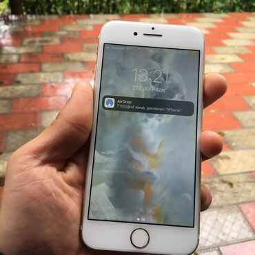 Apple iPhone: IPhone 7, Gümüşü, Barmaq izi — 5