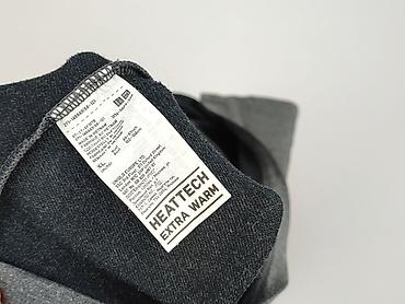 north face: Uniqlo, Women`s T-shirt, size XL — 4