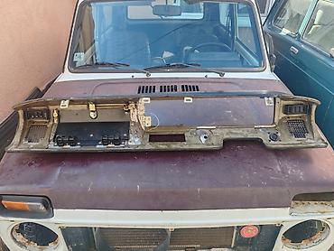 Auto delovi: Instrument tabla Lada 2107 Riva, Lada 2104 Karavan br.2. Polovno — 9