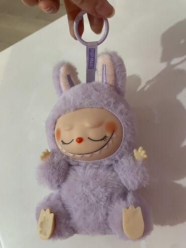 oyuncaq robot: Labubu