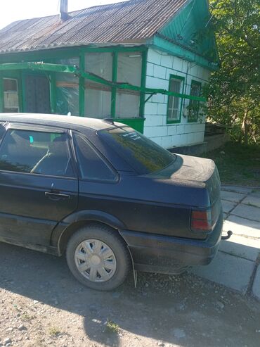 Volkswagen: Volkswagen Passat: 1991 г., 1.8 л, Механика, Бензин, Внедорожник