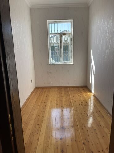 Həyət evləri və villaların satışı: Məhsul: Şəxsi ev/interyer Təsvir: - İki mərtəbəli ev interyeri: geniş -da lalafo.az — 13 Həyət evləri və villaların satışı: Məhsul: Şəxsi ev/interyer Təsvir: - İki mərtəbəli ev interyeri: geniş — 13