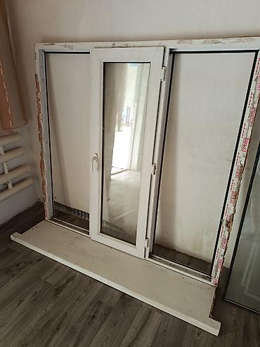 Продаю Пластиковые окна с подоконниками первый на фото 2000с вторые